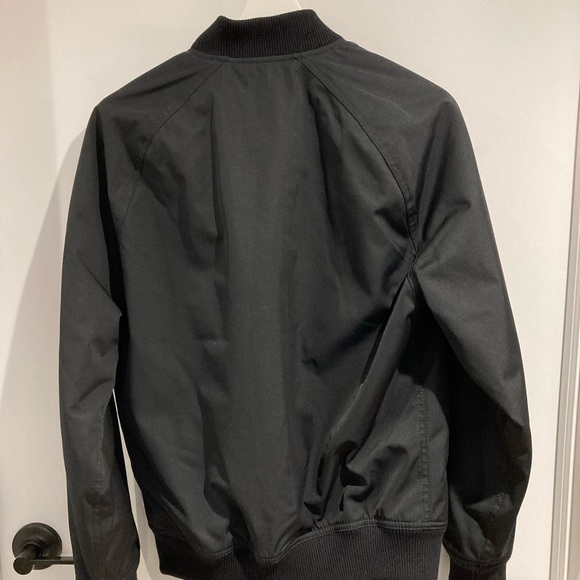 NWOT Gap Bomber “Flight” Jacket with quilted lining - Picture 6 of 6